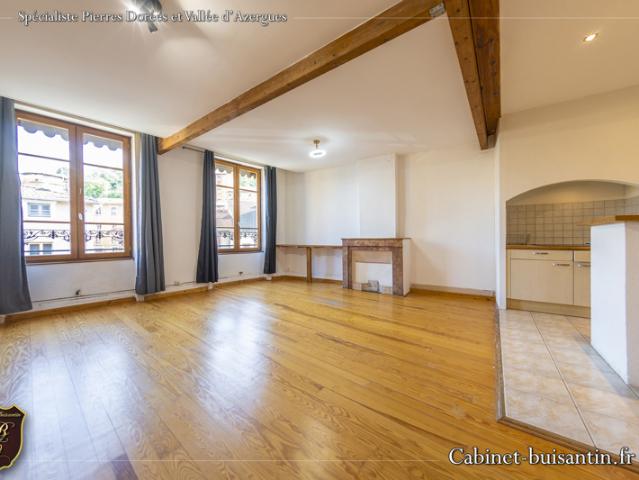 Appartement de charme à fort potentiel