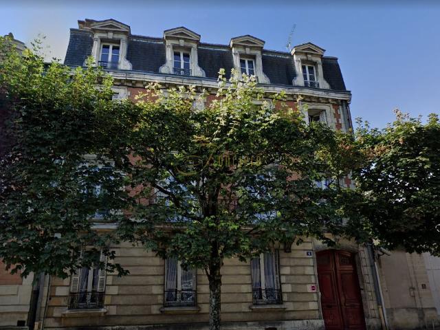 Appartement de charme au pied de la cathédrale de Bourges