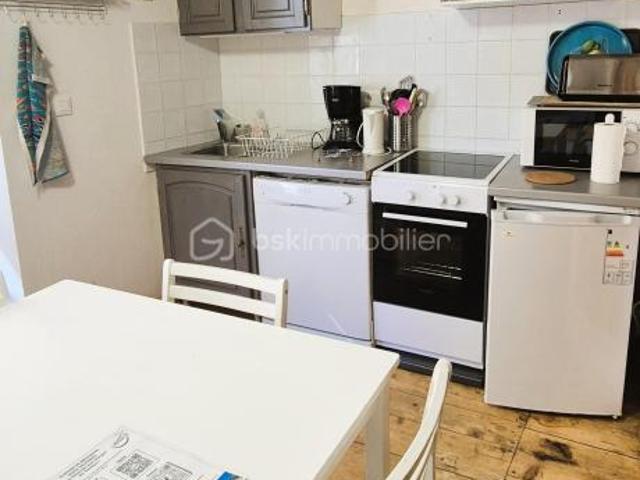 ✨ APPARTEMENT DE CHARME AVEC TERRASSE – AU CŒUR DU VILLAGE MÉDIÉVAL DE COLMARS LES ALPES ✨