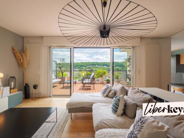 Appartement de grand standing avec terrasse XXL, au coeur de La Varenne Saint Hilaire