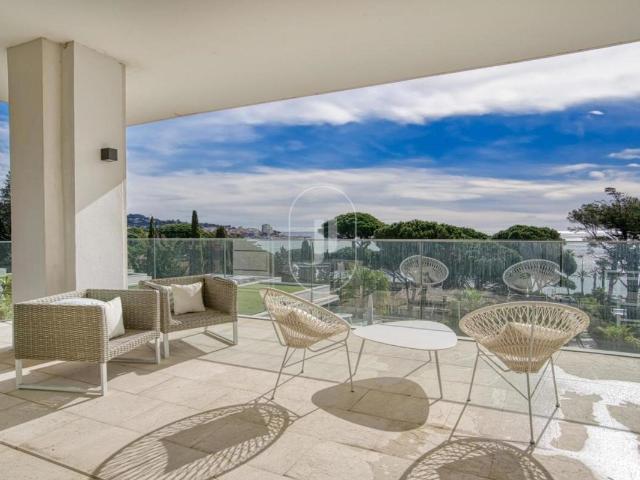 Appartement de haut standing vue mer en vente à Sainte Maxime