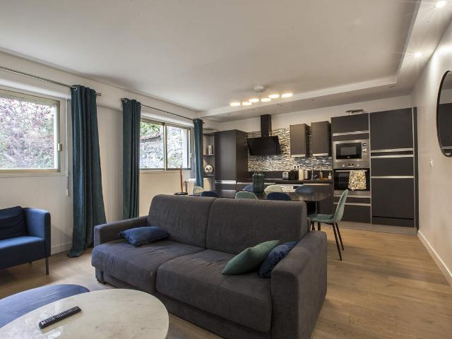 Appartement de luxe avec 3 chambres dans le 16ème arrondissement de Paris, 75116: 100 m² — #4273