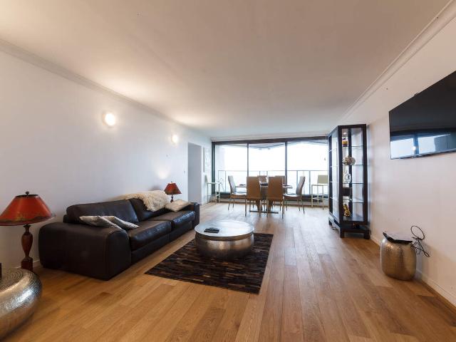 Appartement de luxe avec 2 chambres dans le 15ème arrondissement de Paris, 75015: 105 m² — #4067