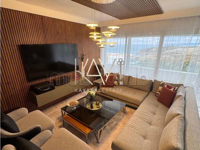 Appartement de luxe à louer – Vue mer, Piscine