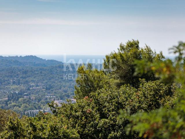 Appartement de luxe de 157 m2 en vente Grasse, Provence Alpes Côte d'Azur