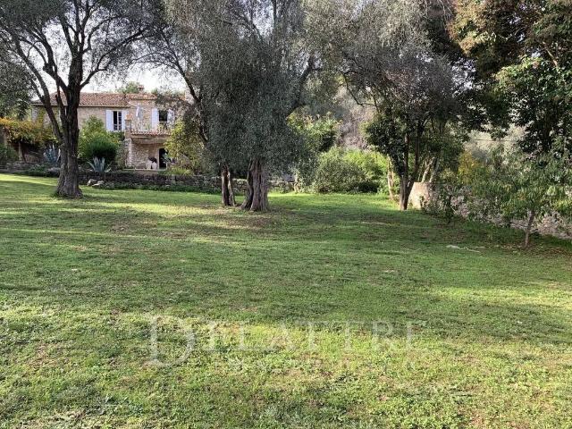 Appartement de luxe de 167 m2 en vente Roquefort les Pins, France