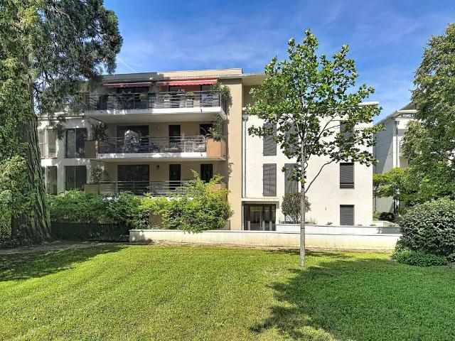 Appartement de luxe de 100 m2 en vente Saint Genis Laval, France