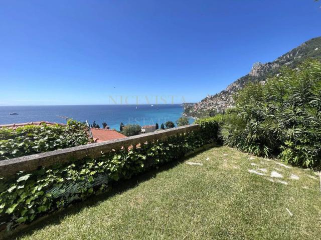 Appartement de luxe de 100 m2 en location Roquebrune Cap Martin, Provence Alpes Côte d'Azur