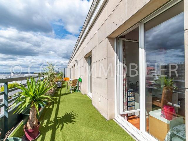 Appartement de luxe de 111 m2 en vente Colombes, France