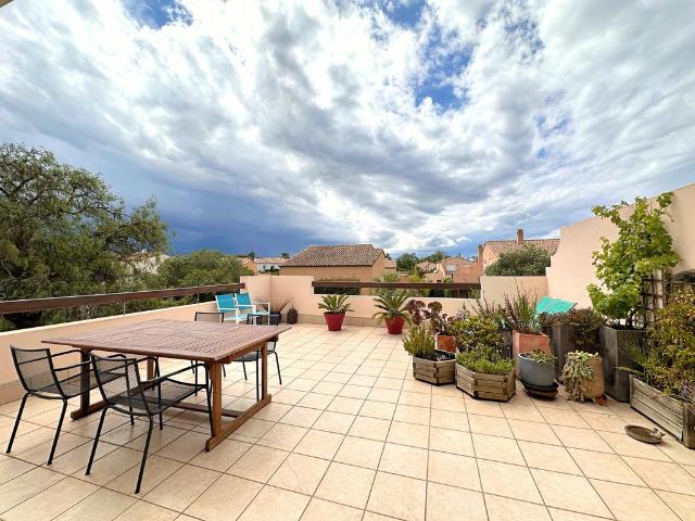 Appartement de luxe de 134 m2 en vente Saint Cyprien Plage, France
