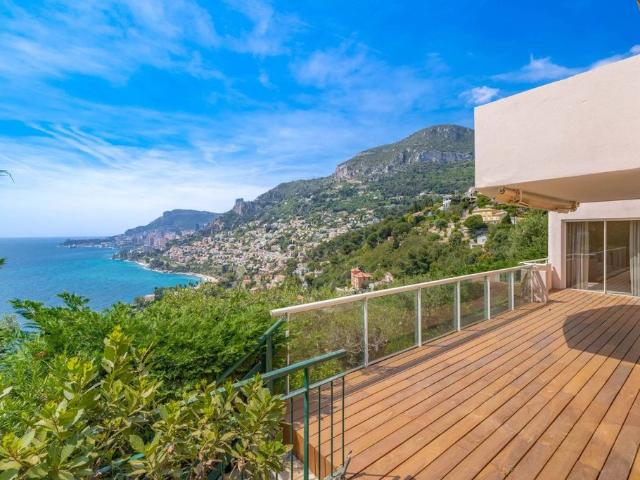 Appartement de luxe de 136 m2 en vente Roquebrune Cap Martin, France
