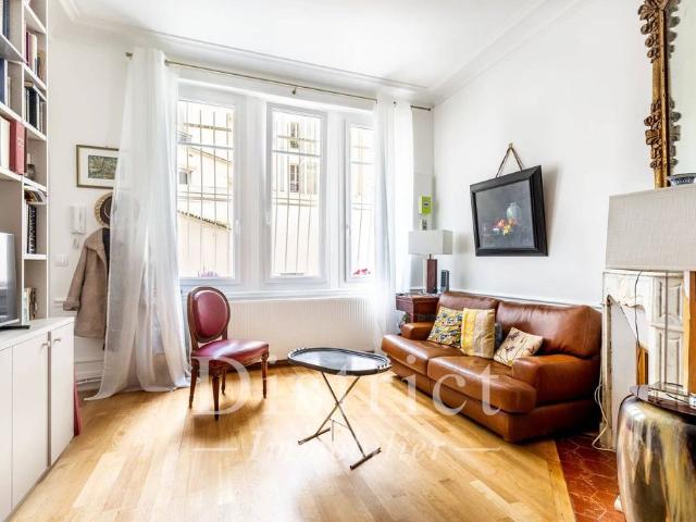 Appartement de luxe de 1 chambres en vente à Champs Elysées, Madeleine, Triangle d’or, France