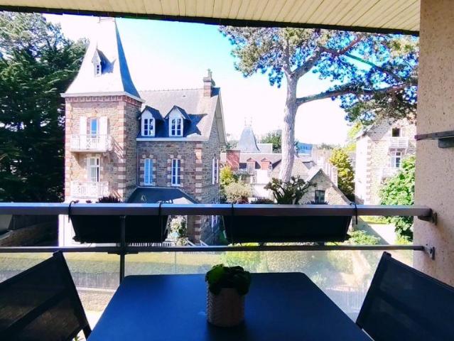 Appartement de luxe de 1 chambres en vente à Dinard, Bretagne