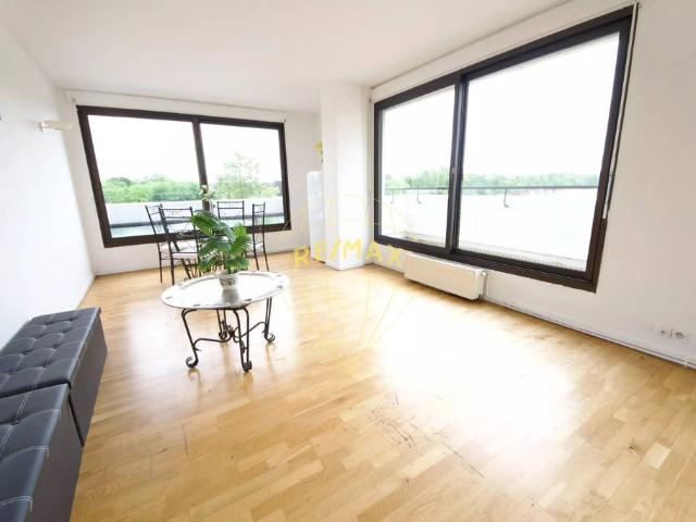 Appartement de luxe de 1 chambres en vente à Suresnes, Île de France