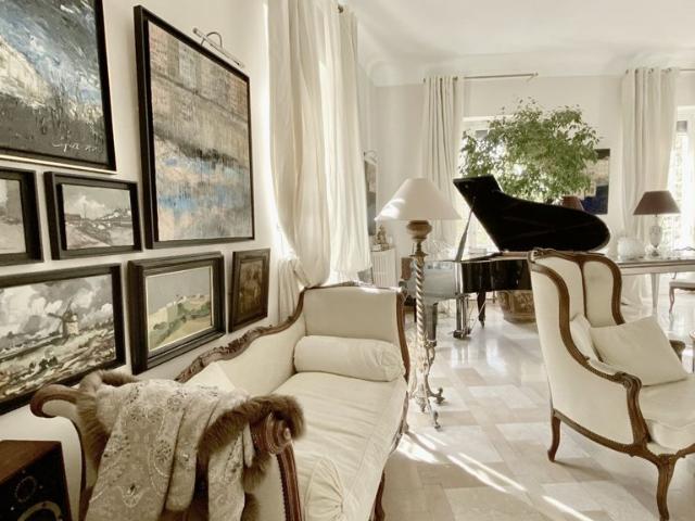 Appartement de luxe de 283 m2 en vente Nîmes, Occitanie