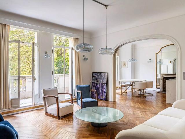 Appartement de luxe de 2 chambres à Tour Eiffel, Invalides – Ecole Militaire, Saint Thomas d’Aquin, Paris, Île de France