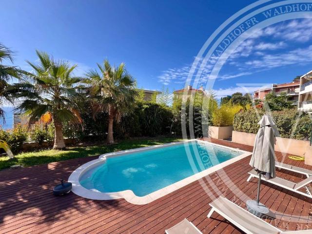 Appartement de luxe de 2 chambres en location à Beausoleil, Provence Alpes Côte d'Azur