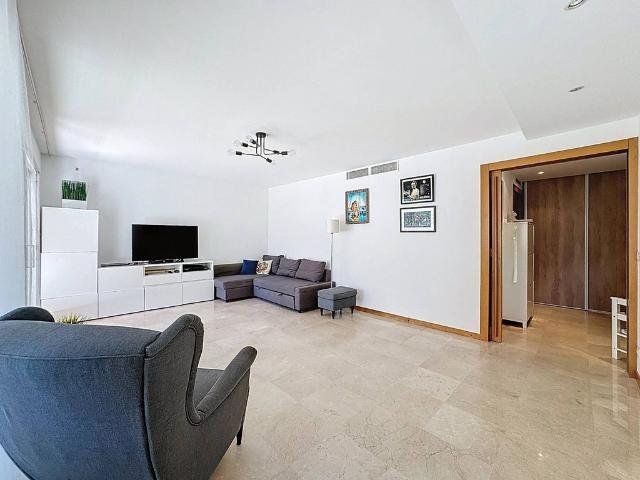 Appartement de luxe de 2 chambres en vente à Antibes, Provence Alpes Côte d'Azur