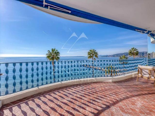 Appartement de luxe de 2 chambres en vente à Antibes, Provence Alpes Côte d'Azur