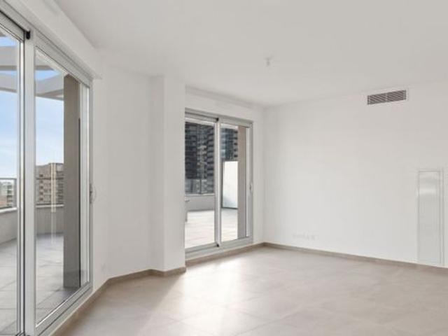 Appartement de luxe de 2 chambres en vente à Beausoleil, Provence Alpes Côte d'Azur