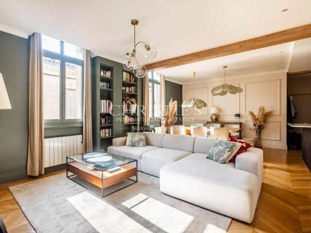 Appartement de luxe de 2 chambres en vente à Bordeaux, France