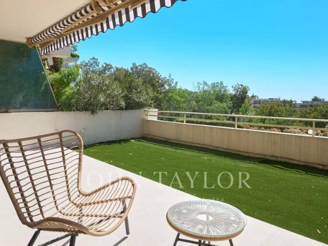 Appartement de luxe de 2 chambres en vente à Cannes, France