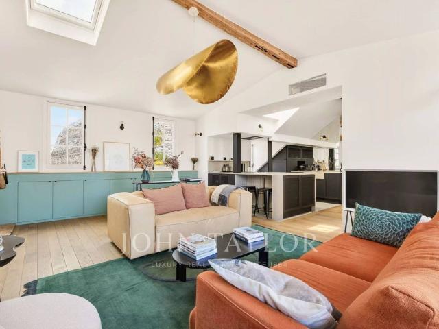 Appartement de luxe de 2 chambres en vente à Chatelet les Halles, Louvre Tuileries, Palais Royal, France