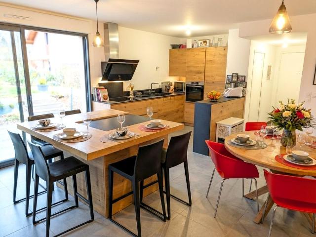 Appartement de luxe de 2 chambres en vente à Divonne les Bains, France