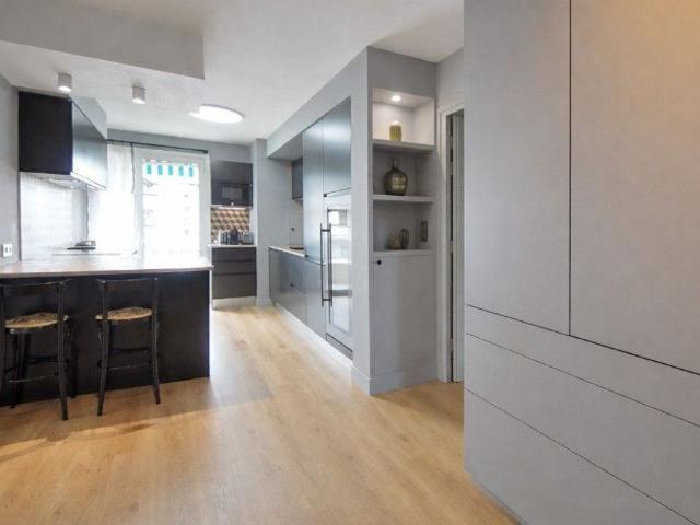 Appartement de luxe de 2 chambres en vente à Gaillard, Auvergne Rhône Alpes