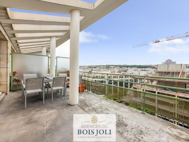 Appartement de luxe de 2 chambres en vente à Issy les Moulineaux, France