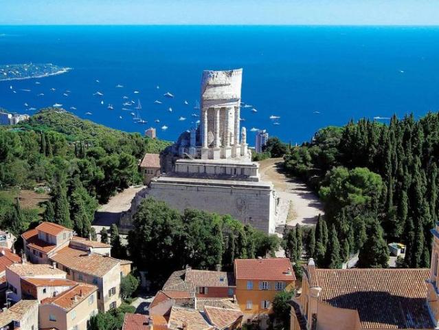 Appartement de luxe de 2 chambres en vente à La Turbie, Provence Alpes Côte d'Azur