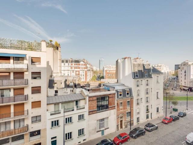 Appartement de 4 pièces de luxe en vente à Monceau, Courcelles, Ternes, France
