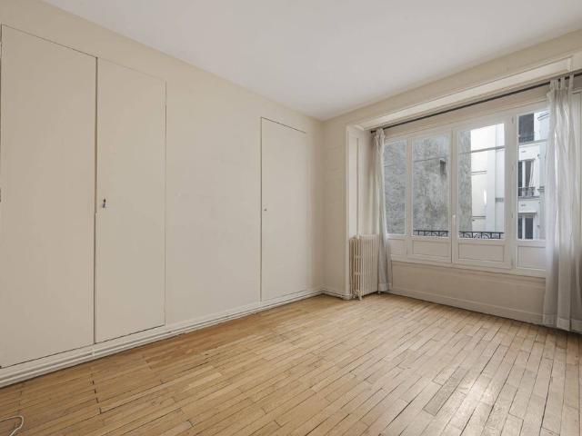 Appartement de luxe de 2 chambres en vente à Motte Picquet, Commerce, Necker, France