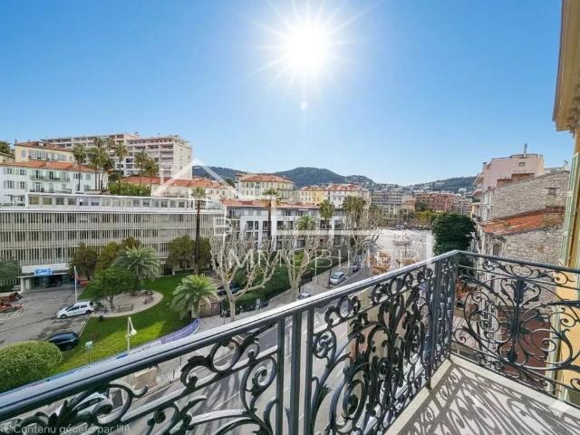 Appartement de luxe de 2 chambres en vente à Nice, Provence Alpes Côte d'Azur