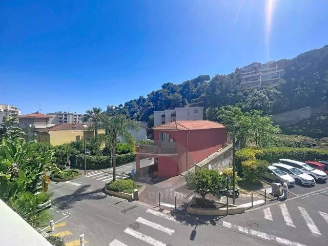 Appartement de luxe de 2 chambres en vente à Roquebrune Cap Martin, Provence Alpes Côte d'Azur