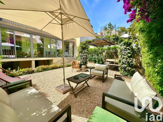 Appartement de luxe de 2 chambres en vente à Sanary sur Mer, Provence Alpes Côte d'Azur