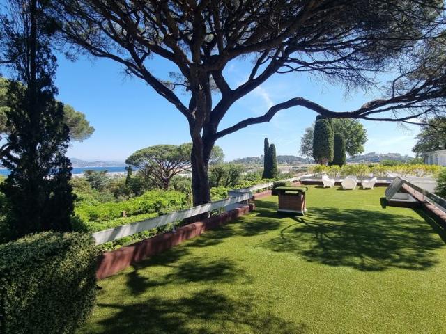 Appartement de luxe de 2 chambres en vente à Saint Tropez, Provence Alpes Côte d'Azur