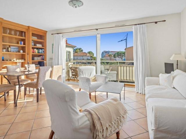 Appartement de luxe de 2 chambres en vente à Sainte Maxime, Provence Alpes Côte d'Azur