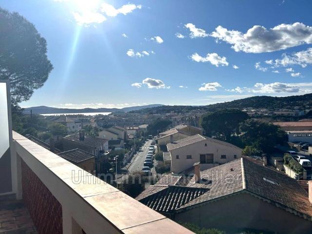 Appartement de luxe de 2 chambres en vente à Sainte Maxime, Provence Alpes Côte d'Azur