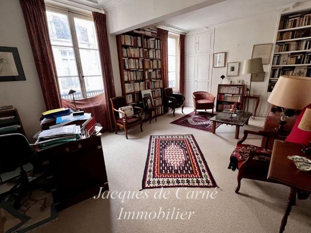 Appartement de luxe de 2 pièces à Tour Eiffel, Invalides – Ecole Militaire, Saint Thomas d’Aquin, France