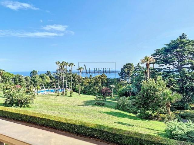 Appartement de luxe de 2 pièces en location à Cannes, France
