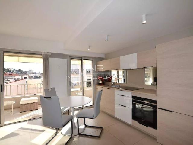 Appartement de luxe de 2 pièces en vente à Cannes, Provence Alpes Côte d'Azur