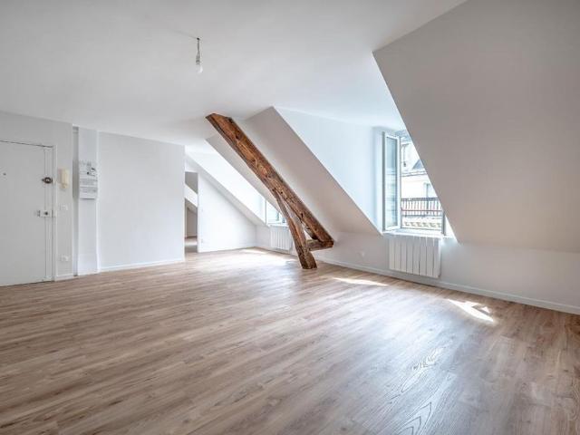 Appartement de luxe 1 chambres en vente à Champs Elysées, Madeleine, Triangle d’or, France