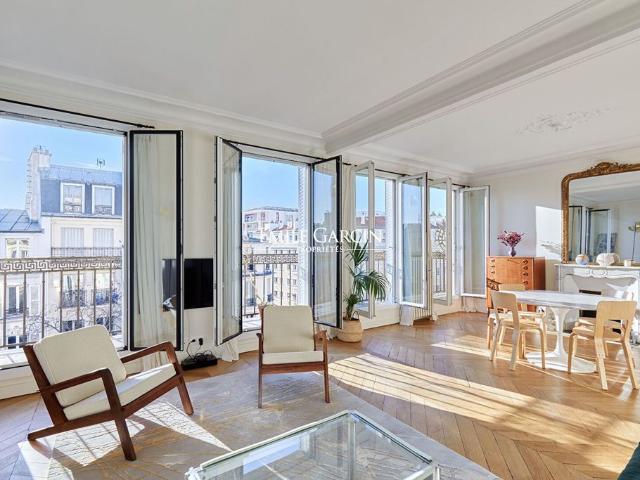 Appartement de luxe de 2 pièces en vente à Monceau, Courcelles, Ternes, France