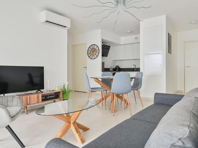 Appartement de luxe de 2 pièces en vente à Saint Cyr sur Mer, France