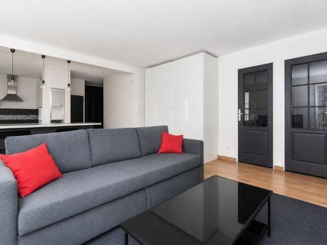 Appartement de luxe de 2 pièces en vente à Puteaux, Île de France