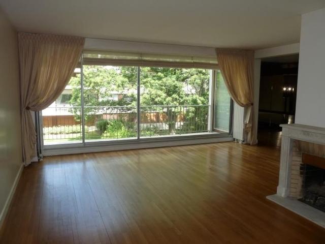 Appartement de luxe de 3 chambres en location à Louveciennes, Île de France