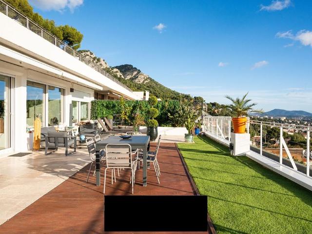 Appartement de luxe de 3 chambres en vente à Toulon, Provence Alpes Côte d'Azur