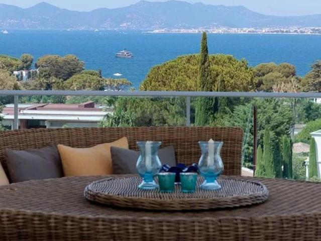 Appartement de luxe de 3 chambres en vente à Cap d'Antibes, France
