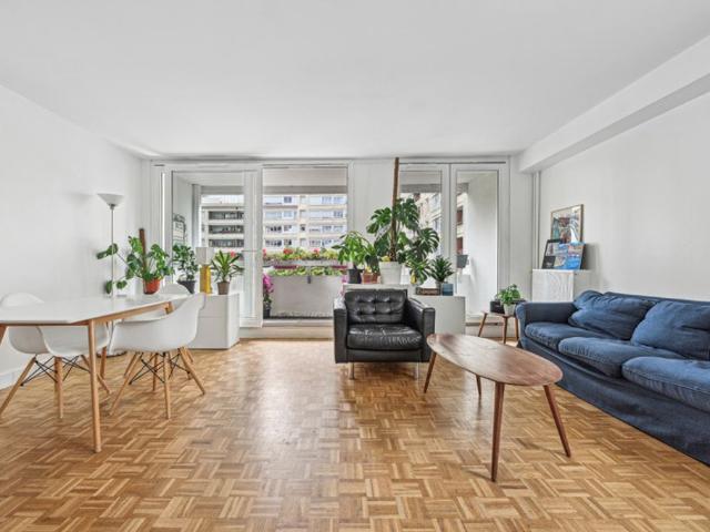 Appartement de luxe de 3 chambres en vente à Courbevoie, France